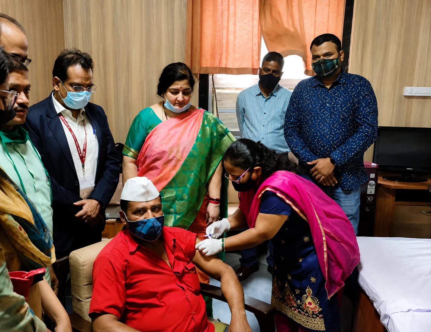 Vaccination camp for Central Railway Coolie and Shoe Polish workers